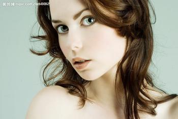 akk���˲�����Ƶ������ѷ�仧�Ϻ���ó�� ��������ֱ���й�...